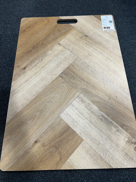 Invictus Maximus - Highland Oak - Classic 33 - Visgraat - Click