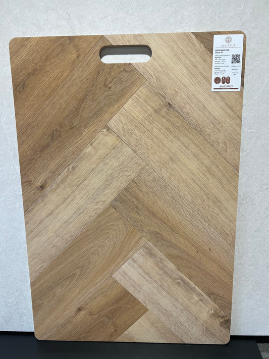 Invictus Maximus - Highland Oak - Classic 33 - Visgraat - Click