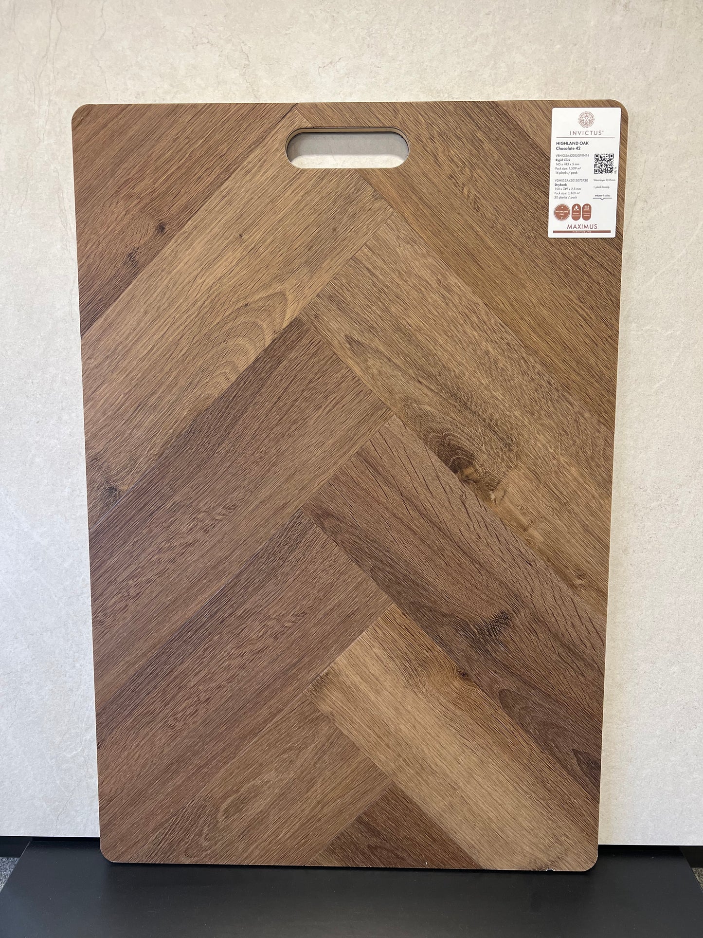 Invictus Maximus - Highland Oak - Chocolate 42 - Visgraat - Click