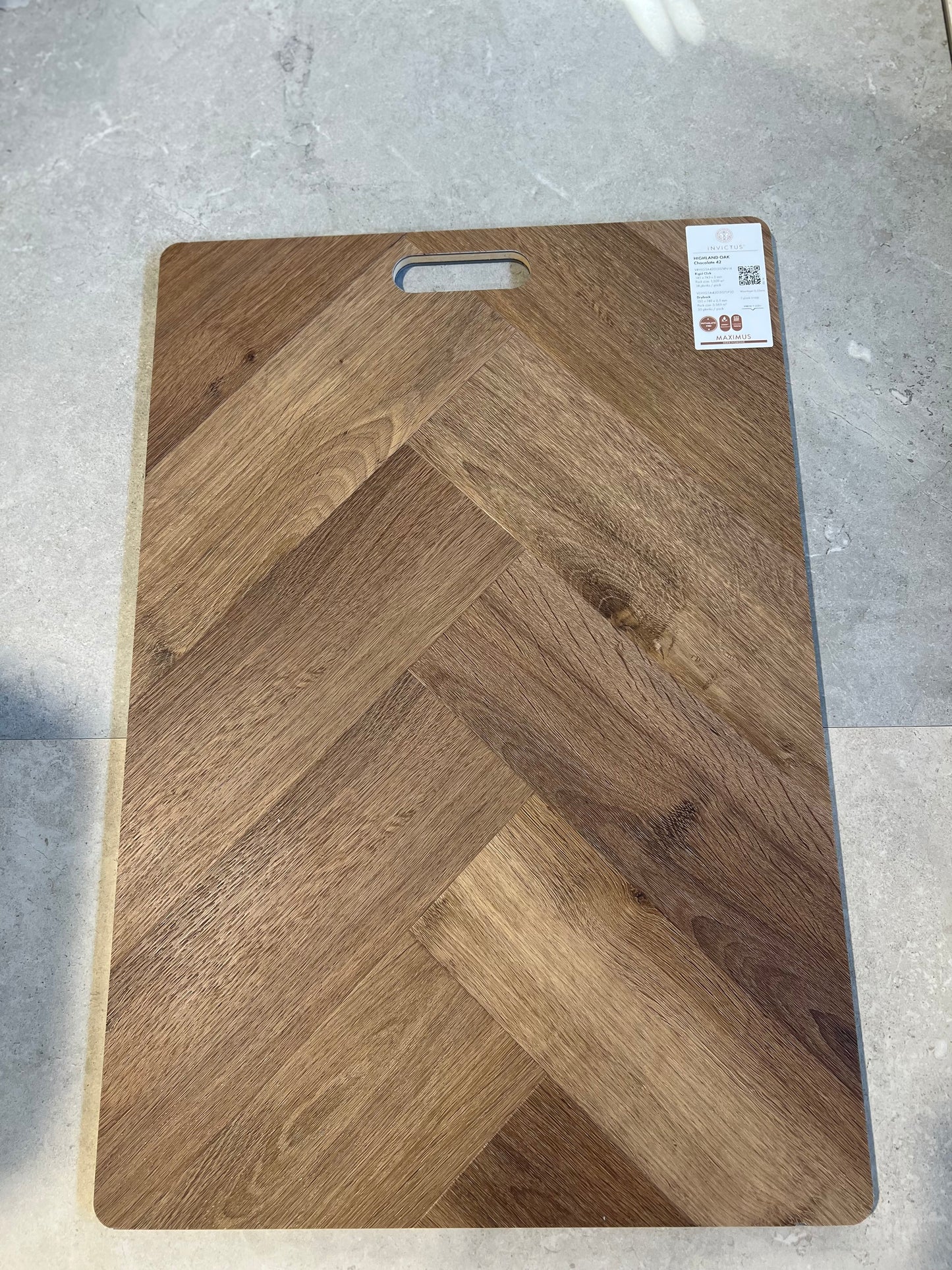 Invictus Maximus - Highland Oak - Chocolate 42 - Visgraat - Click