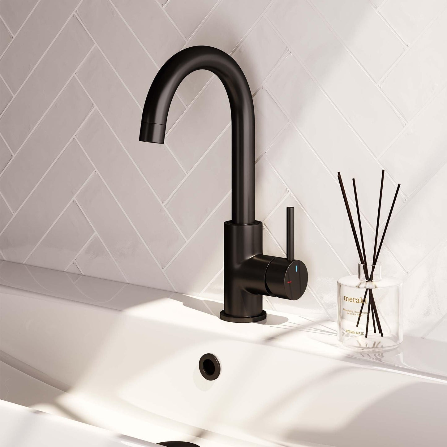 BRAUER Black Edition hoge opbouw wastafelmengkraan met draaibare ronde uitloop model A mat zwart