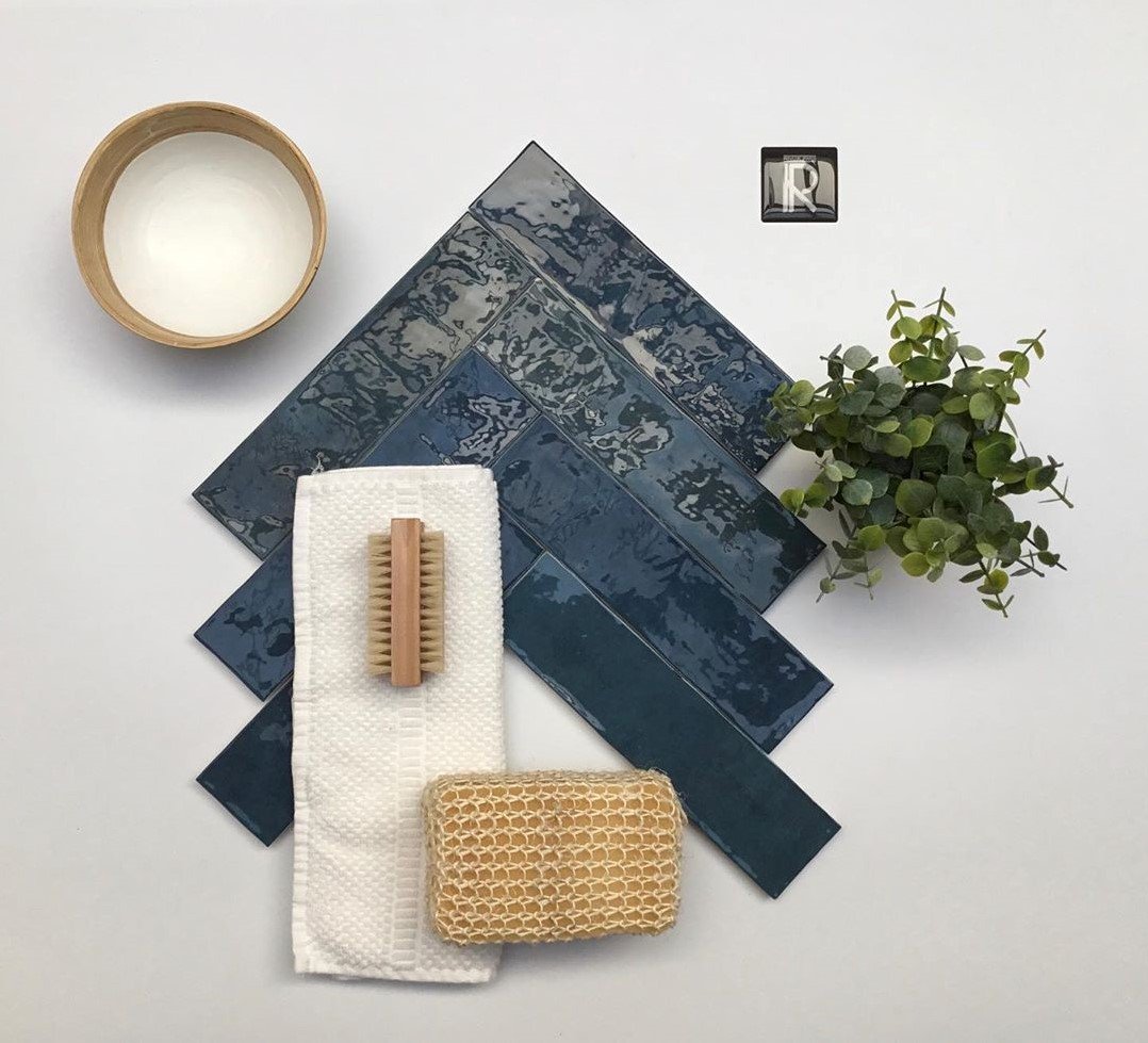 Revoir Paris Atelier Glossy Blue Marine 6.2x25 cm