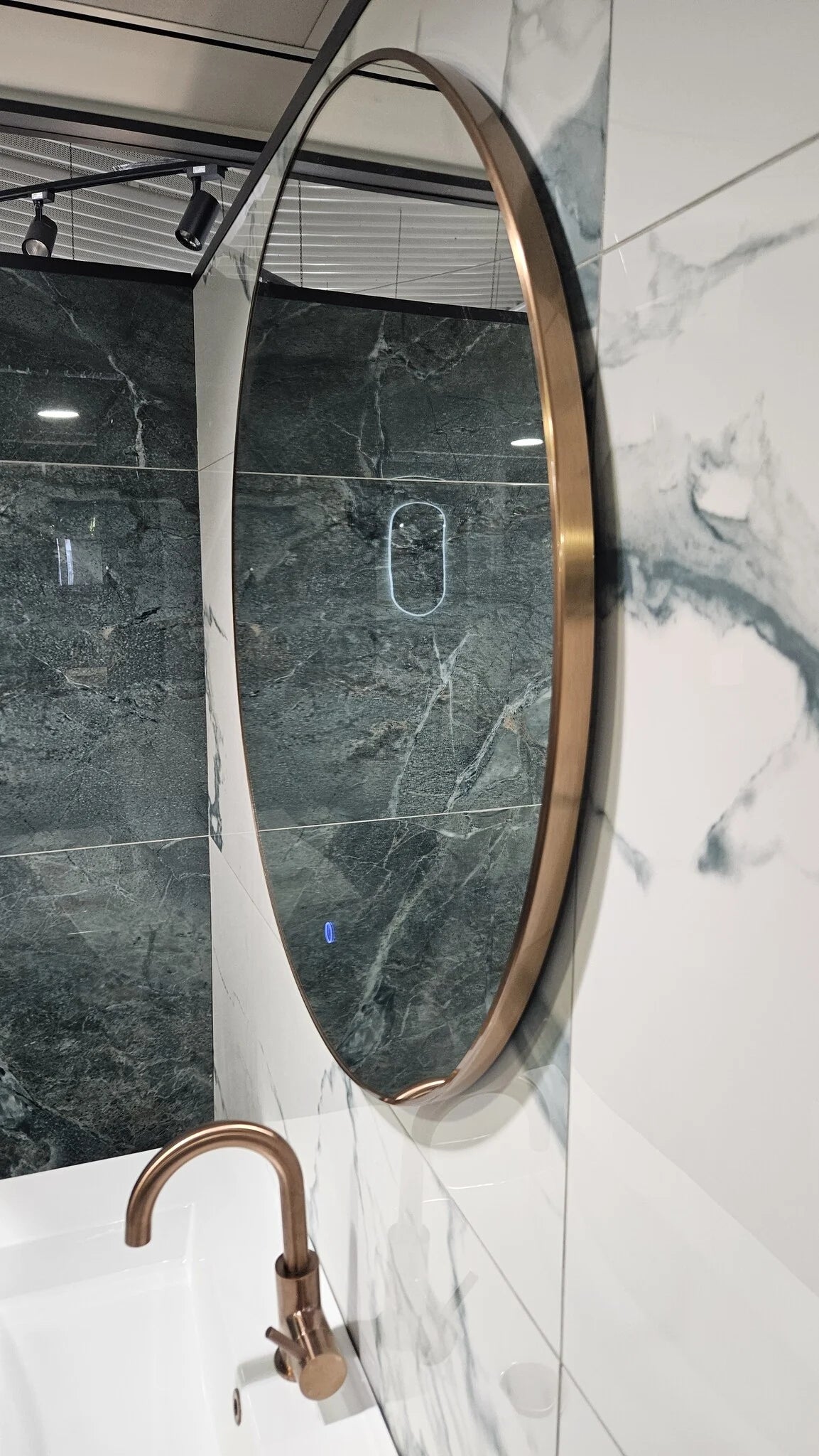 Ronde spiegel Brons met LED verlichting, 3 kleur instelbaar & dimbaar 100x3,5 cm