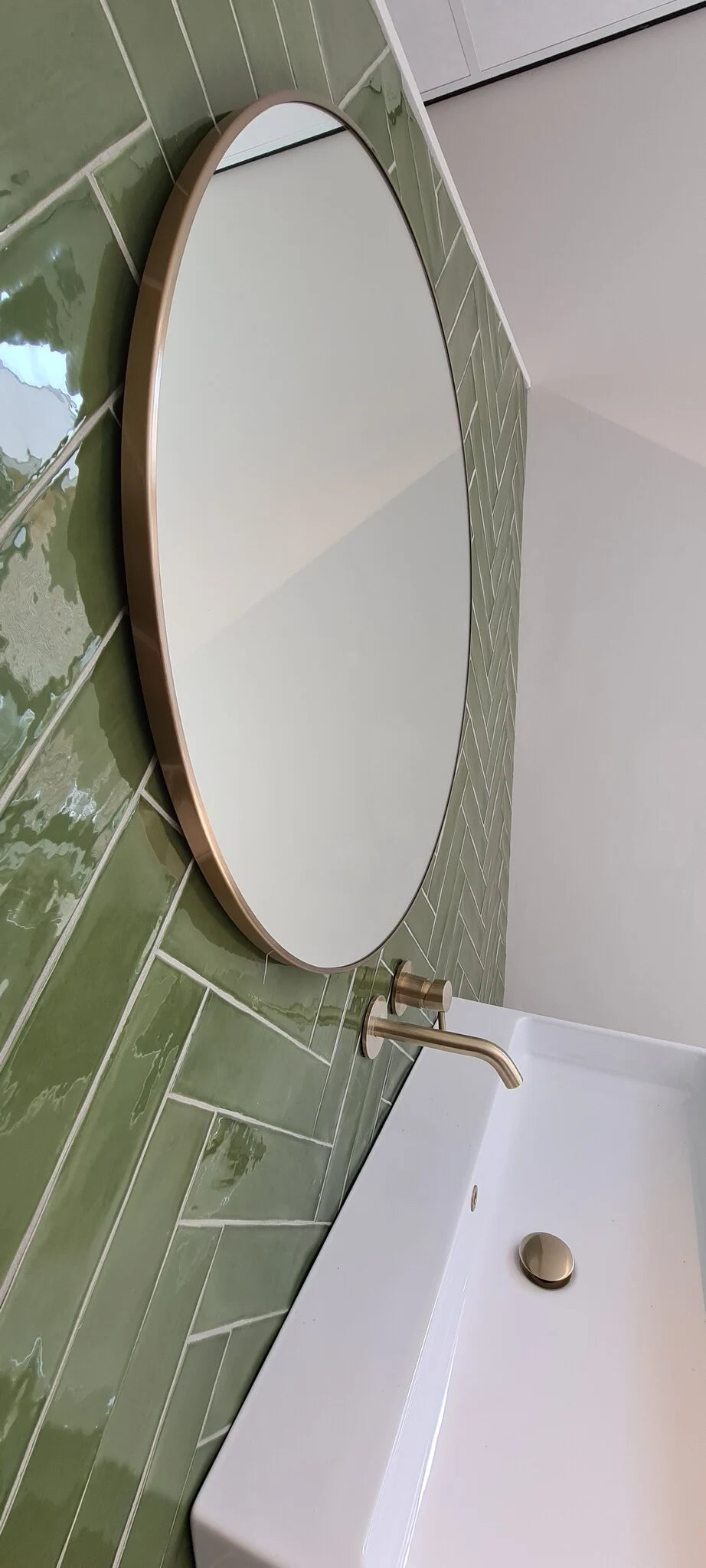 Ronde spiegel Goud Geborsteld met LED verlichting, 3 kleur instelbaar & dimbaar   80x2,5  cm